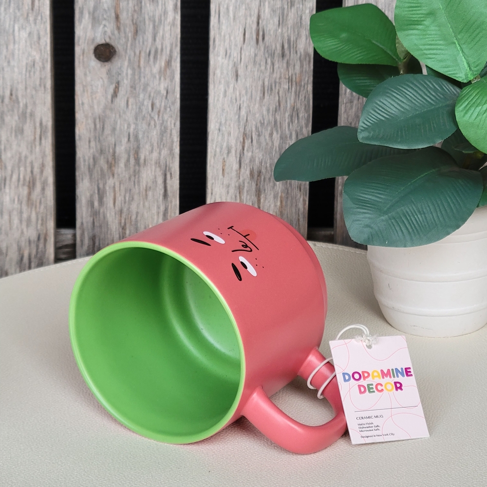 Quirky Simple Line Art Face Pink Mug with Green Interior by Dopamine Decor - Picture 3 of 4